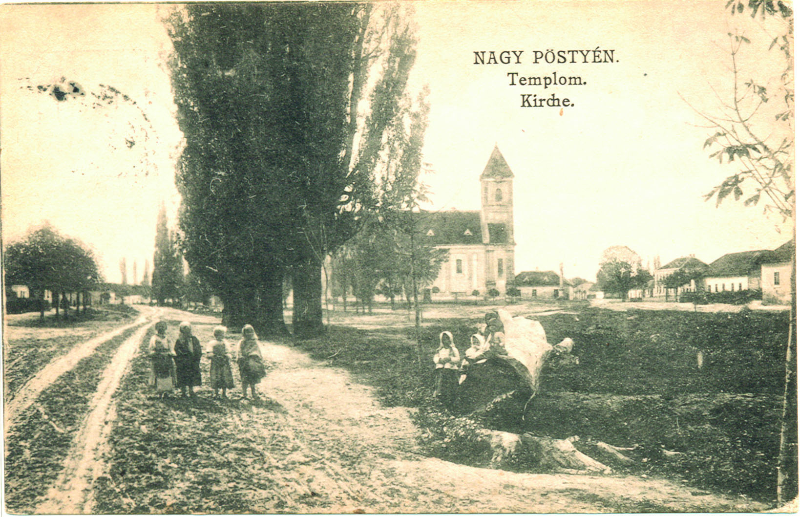 Vnútorný pohľad na kostol sv. Štefana v Piešťanoch